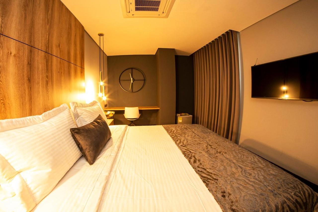 Cavalta By Bernalo Hotels Medellin Exterior photo